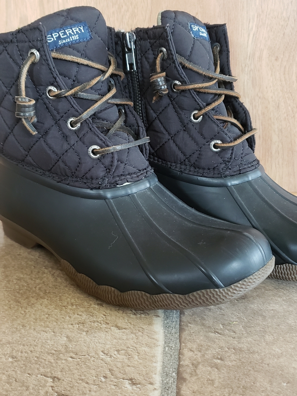 Sperry Quilted Lace-Up Waterproof Winter Boots in Black and Brown